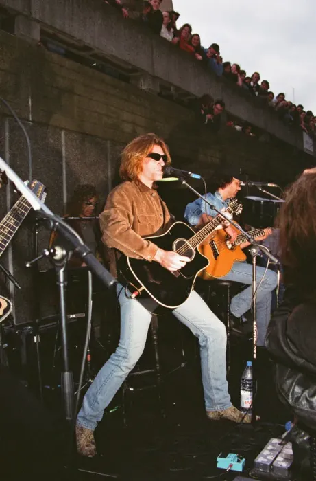 Framed Print : Bon Jovi brought the walkways of Londons South Bank to a standstill when they played Framed Print : Bon Jovi brought the walkways of Londons South Bank to a standstill when they played