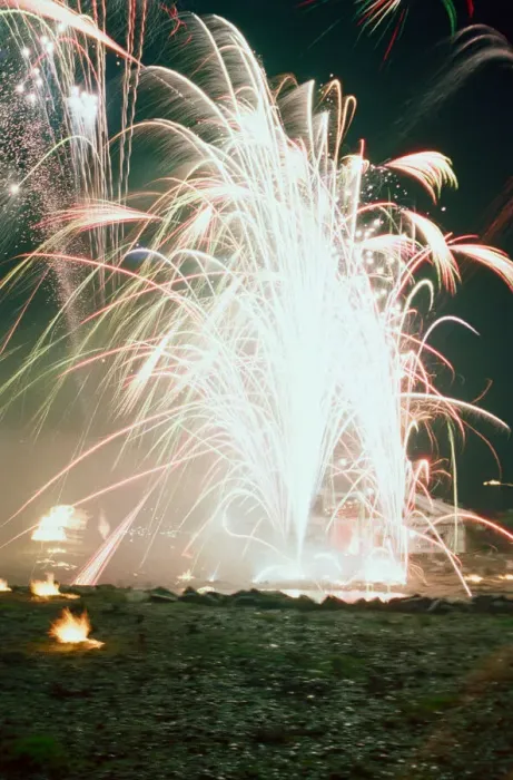 Framed Print : Bonfire Night, Skinningrove, North Yorkshire, England, 5th November 1994
