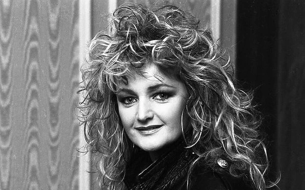 Bonnie Tyler at the Penns Hall Hotel, Sutton Coldfield 27th January 1988