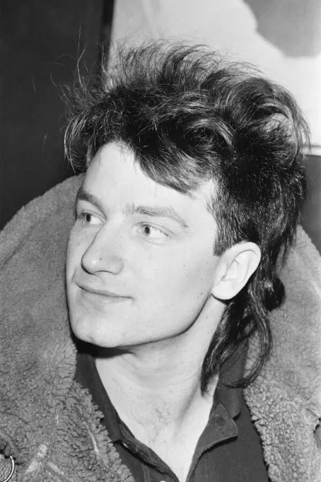 Framed Print : Bono, lead singer with Irish rock band U2 from Dublin, pictured during informal press Framed Print : Bono, lead singer with Irish rock band U2 from Dublin, pictured during informal press