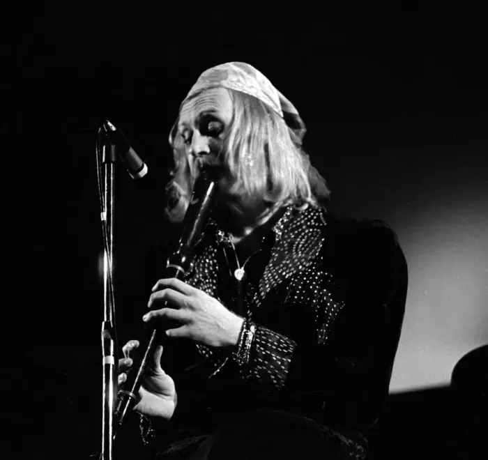 Framed Print : The Bonzo Dog Band performing at The Isle of Wight Pop Festival. 30th August 1969