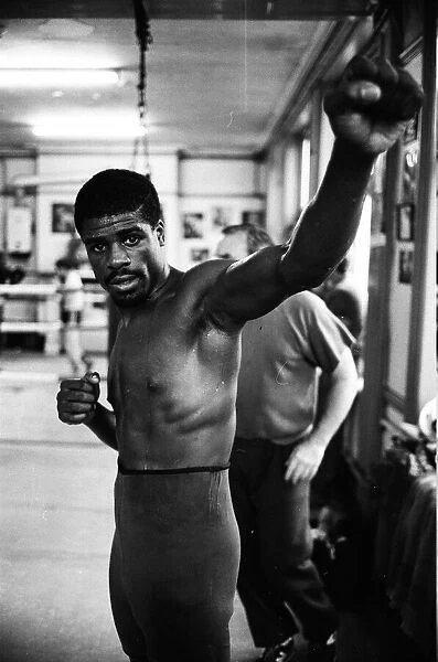 Boxer Errol Christie training for his fight against Mark Kaylor in the Thomas O
