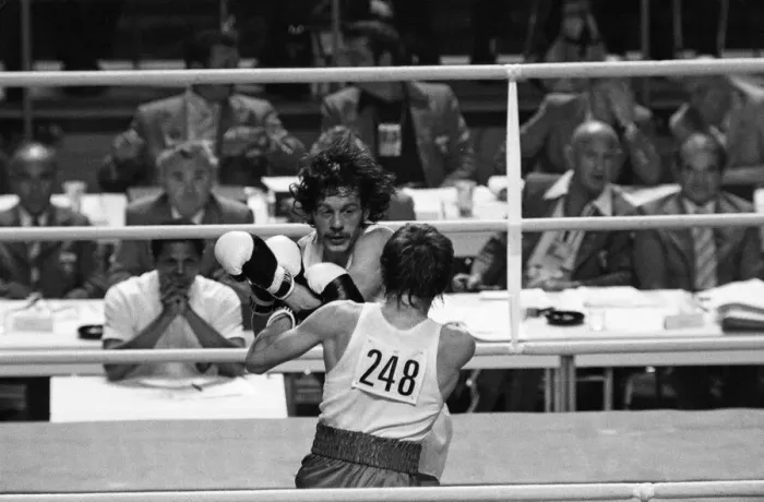 Framed Print : Boxing at the 1976 Summer Olympics in Montreal, Canada. Pictured Framed Print : Boxing at the 1976 Summer Olympics in Montreal, Canada. Pictured