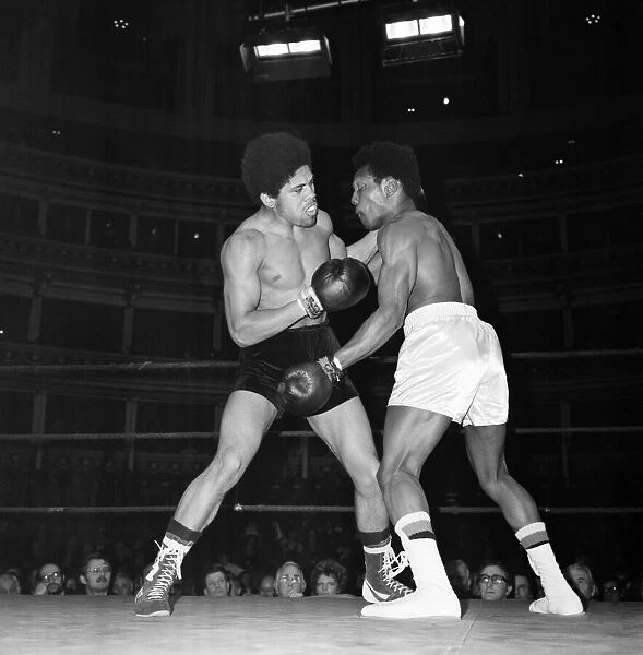 Boxing at Albert Hall. David Needham vs. Earl Large USA and Freddy Bright vs