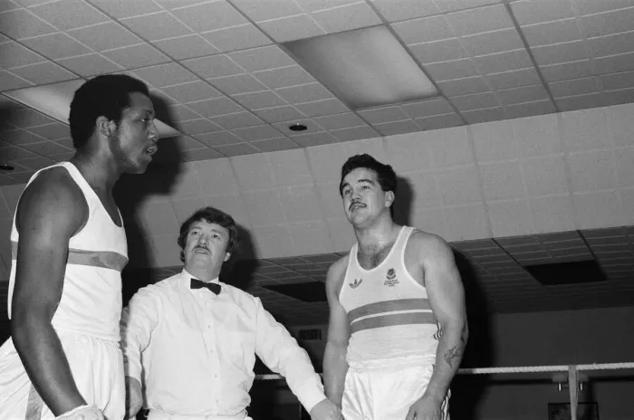 Framed Print : Boxing at Austin Social Club. Jimmy Moran on the right. 18th January 1987