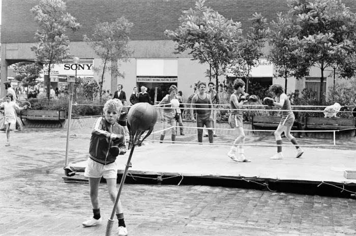 Framed Print : Boxing Club Display, Teesside, 1976 Framed Print : Boxing Club Display, Teesside, 1976