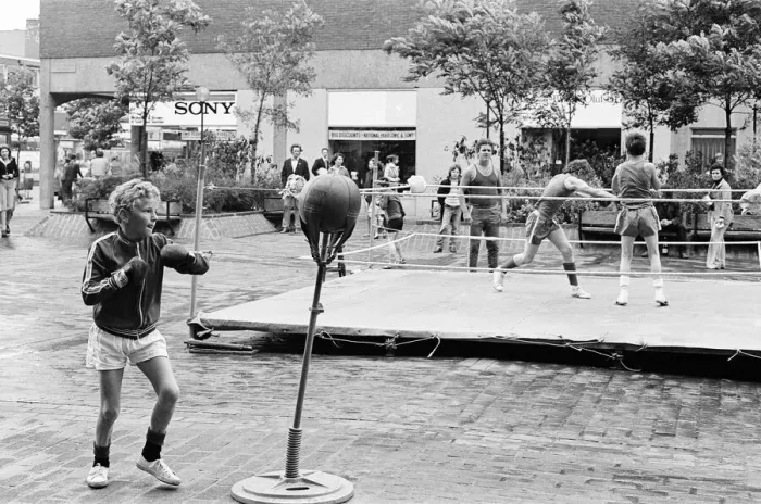 Framed Print : Boxing Club Display, Teesside, 1976 Framed Print : Boxing Club Display, Teesside, 1976