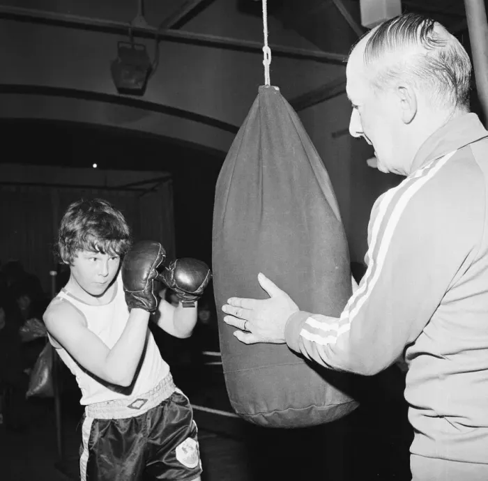 Framed Print : Boxing Club, Stockton, County Durham, North East England, 1975 Framed Print : Boxing Club, Stockton, County Durham, North East England, 1975