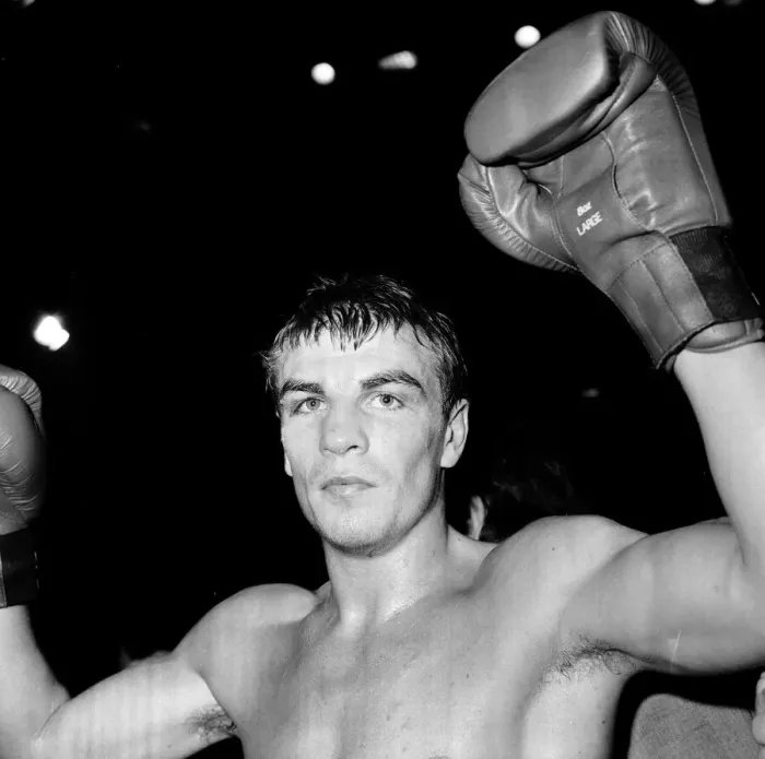 Framed Print : Boxing Errol Christie against Mark Kaylor 5th November 1985