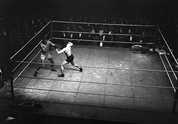 Boxing Jim Higgins V Pete Herman at Holland Park July 1921