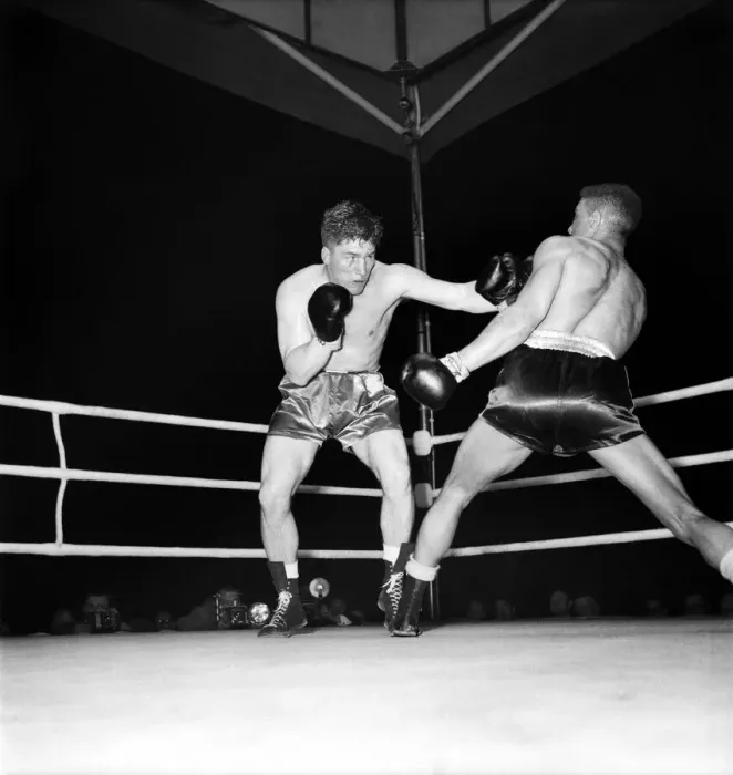 Framed Print : Boxing. Ralph Turpin v. Don Cockell. June 1952 C2915-003
