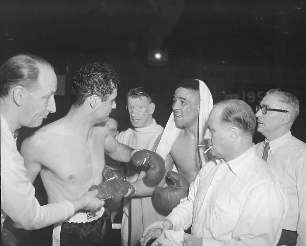 Boxing Randolph Turpin beats Billy Brown 16  /  4  /  1951 Ellman