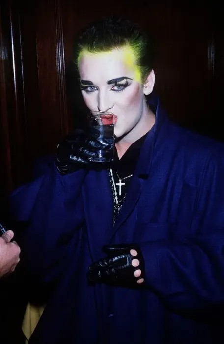 Framed Print : Boy George Pop Singer at the Variety Club Awards in 1985 Dbase MSI brochure