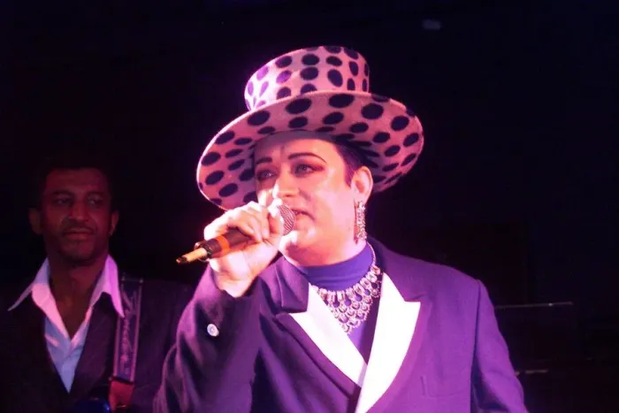 Framed Print : Boy George Sept 1999 from Culture Club singing at the Labour Conference party Framed Print : Boy George Sept 1999 from Culture Club singing at the Labour Conference party