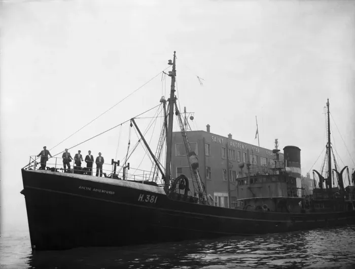 Framed Print : The Boyd Line Fleet sidewinder trawler Arctic Adventurer seen here leaving the St Andrews Framed Print : The Boyd Line Fleet sidewinder trawler Arctic Adventurer seen here leaving the St Andrews
