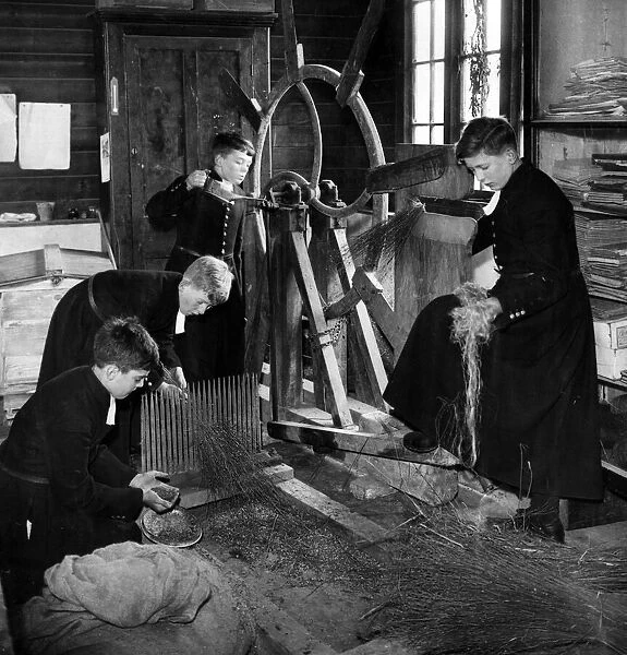 Boys of Christs Hospital School, Horsham, have practical interest lessons in farming