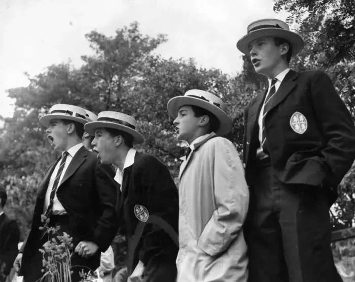 Framed Print : Boys from Durham School cheer their fancies during the Durham Regatta held on the River Framed Print : Boys from Durham School cheer their fancies during the Durham Regatta held on the River