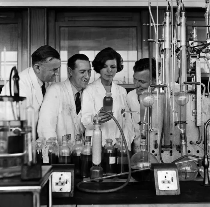 Framed Print : BP Llandarcy oil refinery, Swansea. Miss Wendy Edwards, 20, a Chemist Framed Print : BP Llandarcy oil refinery, Swansea. Miss Wendy Edwards, 20, a Chemist