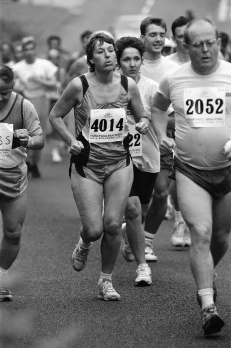 Framed Print : Bracknell Half Marathon, Sunday 7th June 1992
