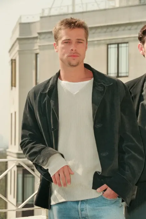 Framed Print : Brad Pitt at The Dorchester Hotel. Brad its in London to promote his new