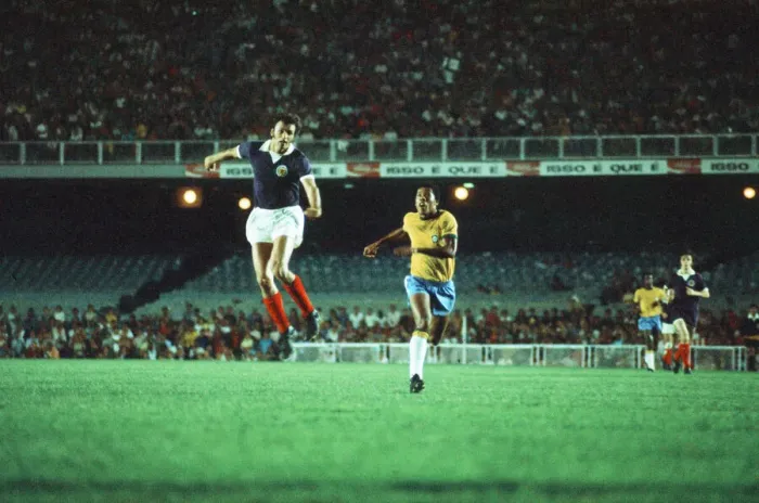 Framed Print : Brazil 1-0 Scotland, 1972 Brazil Independence Cup, final stage Framed Print : Brazil 1-0 Scotland, 1972 Brazil Independence Cup, final stage