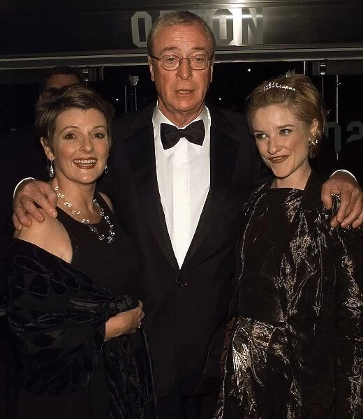 Brenda Blethyn, Michael Caine November 1998 and Jane Horrock arriving at the Odeon