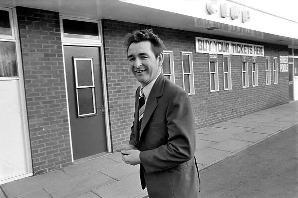 Brian Clough new Manager of Nottingham Forest F. C. Brian Clough arrives at Nottingham