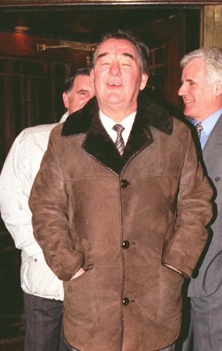 Framed Print : Brian Clough former Nottingham Forest Manager leaving the Cafe Royal after NSC Lunch EPD Framed Print : Brian Clough former Nottingham Forest Manager leaving the Cafe Royal after NSC Lunch EPD