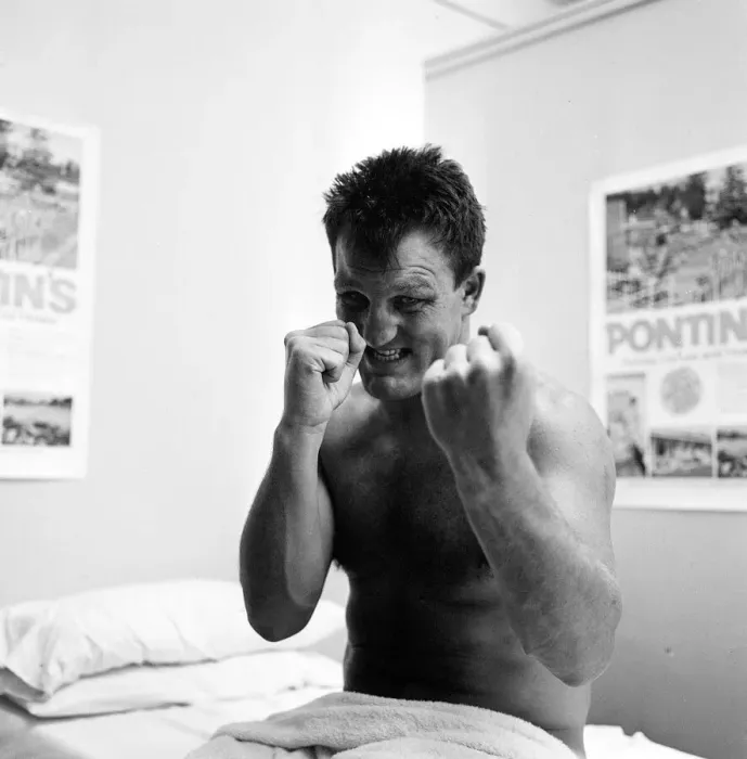 Framed Print : Brian London July 1966 Boxer British Heavyweight aged 32 Pictured during training Framed Print : Brian London July 1966 Boxer British Heavyweight aged 32 Pictured during training