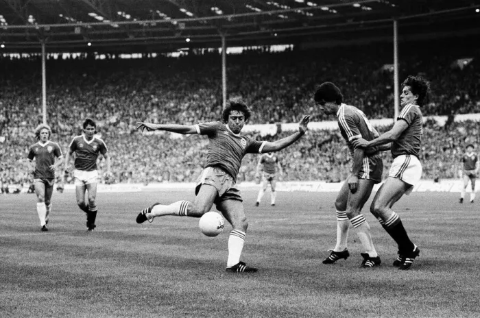 Framed Print : Brighton & Hove Albion 0-4 Manchester United, 1983 FA Cup Final Replay at Wembley Stadium Framed Print : Brighton & Hove Albion 0-4 Manchester United, 1983 FA Cup Final Replay at Wembley Stadium