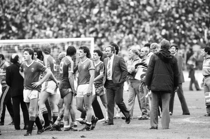 Framed Print : Brighton & Hove Albion v Manchester United FA Cup Final at Wembley Stadium