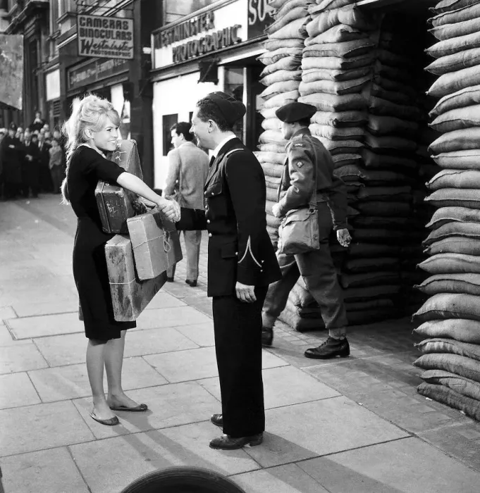 Framed Print : Brigitte Bardot actress films Babette goes to war Dbase MSI Framed Print : Brigitte Bardot actress films Babette goes to war Dbase MSI