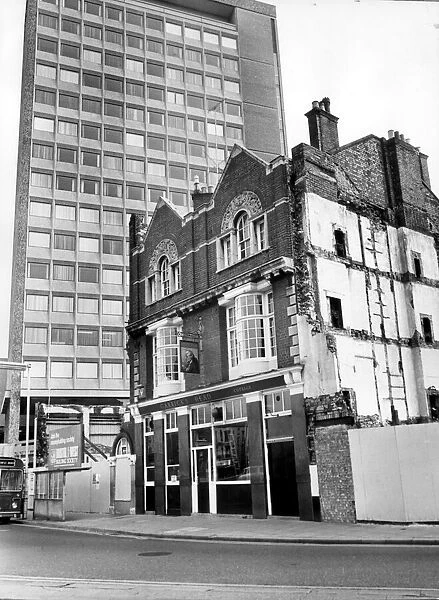Bristol Garricks Head pub centre shortly before demolition 1975 with modern tower block