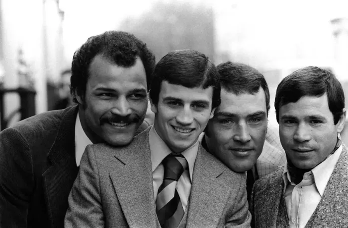 Framed Print : Brit Boxing champions Alan Minter and John Conteh form a guard of honour for two of their Framed Print : Brit Boxing champions Alan Minter and John Conteh form a guard of honour for two of their