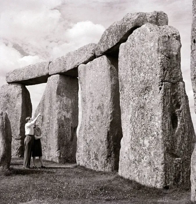 Framed Print : One of Britains most famous and mysterious ancient monuments