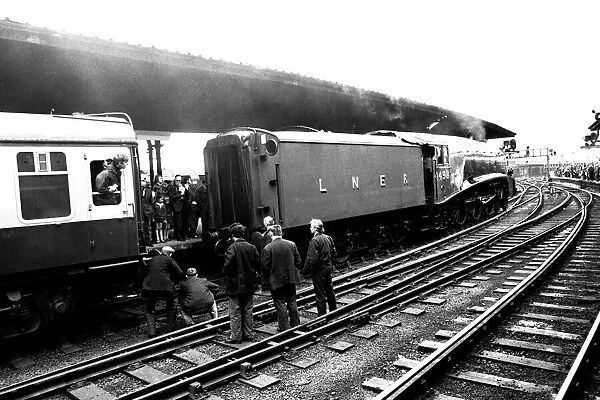 One of Britains fastest steam locomotives the Sir Nigel Gresley stops at