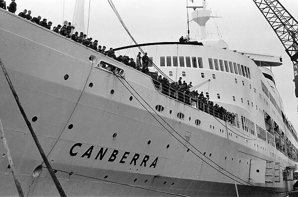 Britains luxury cruise liner Canberra sets sail from Southampton with its cargo of