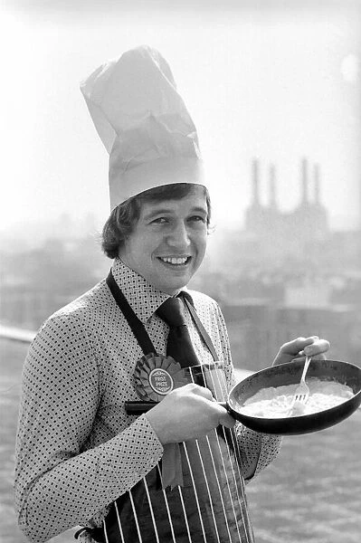 Britains top man in the kitchen. April 1975 75-2138-004
