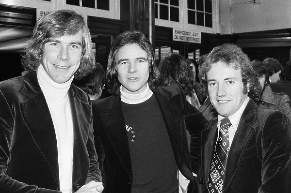 Britiains World Motorcycle racing Champion Barry Sheene pictured with James Hunt at