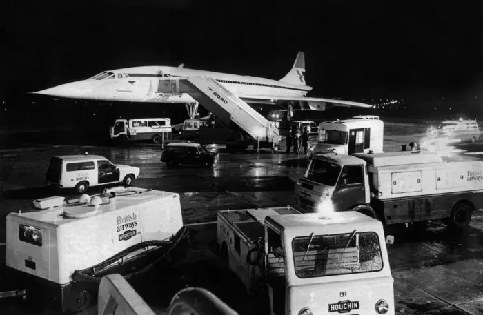 Framed Print : British Airways Concorde pays a surprise visit to Manchester Airport following Framed Print : British Airways Concorde pays a surprise visit to Manchester Airport following