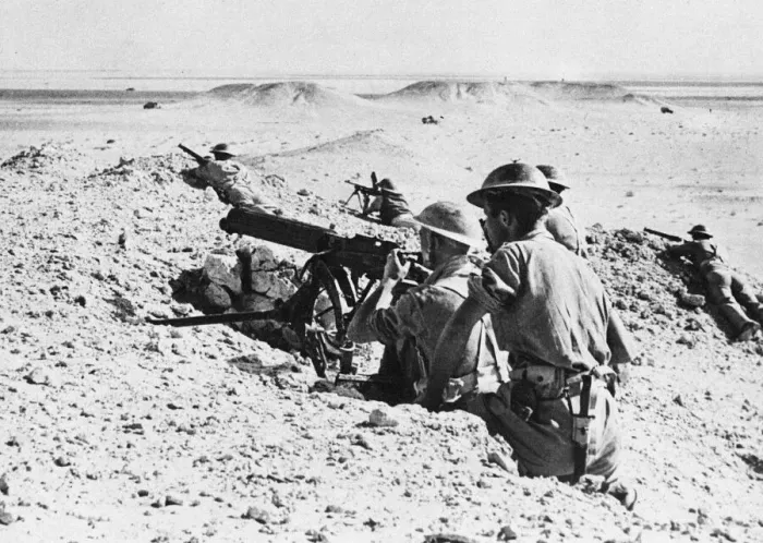 Framed Print : British & Allied Troops, Western Desert campaign, the Desert War