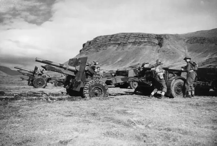 Framed Print : British and Canadian armed forces occupy Iceland during the Second World War Framed Print : British and Canadian armed forces occupy Iceland during the Second World War
