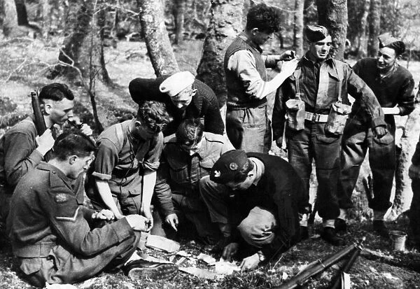 British Commandos in training, experiment in camouflage. Circa October 1941