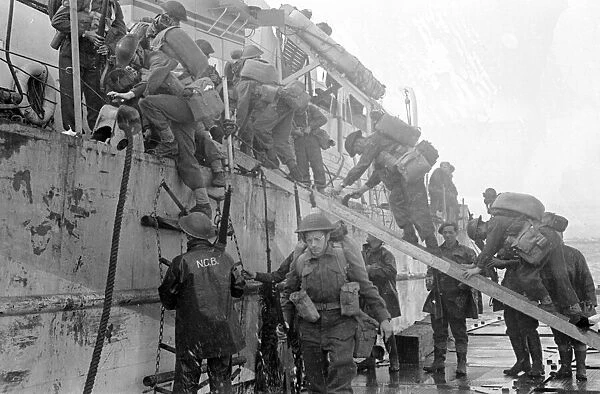 British re enforcement land on Gold beach for the big push into the Normandy town of Caen