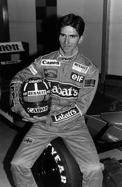 British Formular One racing driver Damon Hill