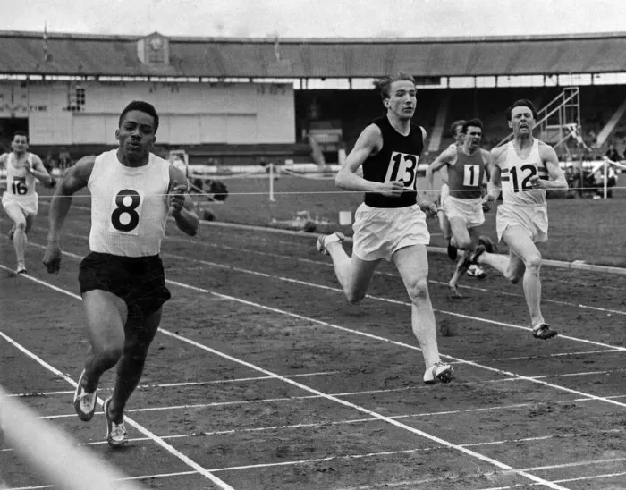 Framed Print : British Games at the White City The finish of Race A Framed Print : British Games at the White City The finish of Race A