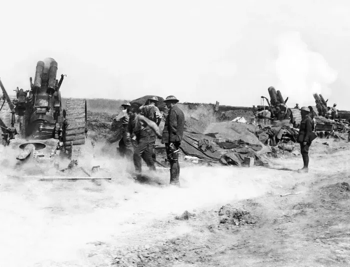 Framed Print : British gun battery opens fire on the enemys front lines during World War One Framed Print : British gun battery opens fire on the enemys front lines during World War One