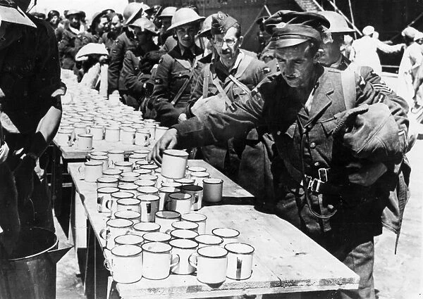 British and Imperial troops return from Greece. Mugs of tea awaited these men