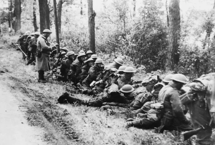 Framed Print : British infantry regiment who held the whole of a large sector of the Somme during a
