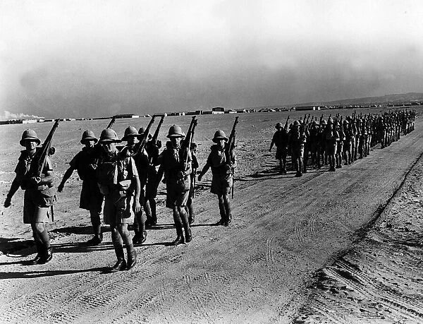 British infantry soldiers training in Egypt, circa 1942. WW2